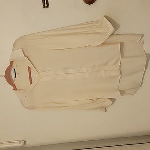 Tahari Ivory Silk blouse